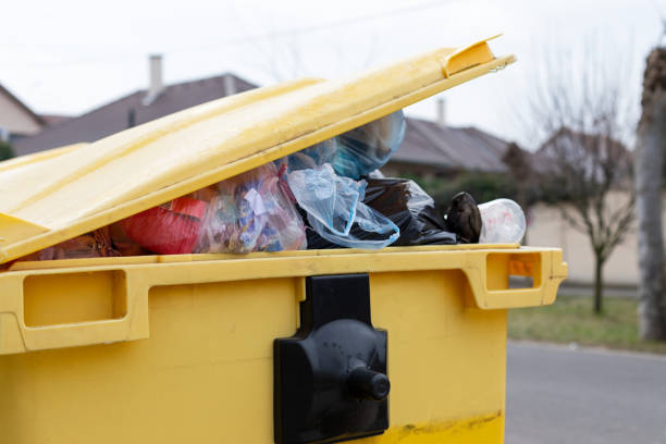Best Furniture Removal  in Hazelwood, MO